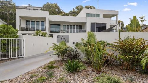 Sapphire Beach House | Beachfront by the CC - Plunge Pool, Beach, Pets, 3Bed, 3Bath