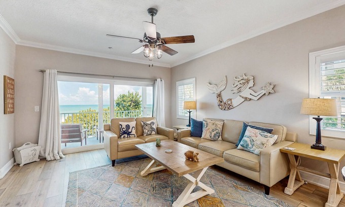 Independence Square Condo | Beachfront condo with EV charger, WiFi, AC - one dog welcome