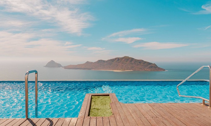 Mazatlan Apartment | Beachfront Condo with Magnificent views