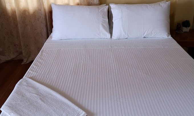 Dinalungan Resort | Beachfront Cottages with Mountain View
