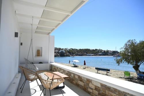 Kanala Apartment | Beachfront cycladic suite Irene Apartments boutique hotel