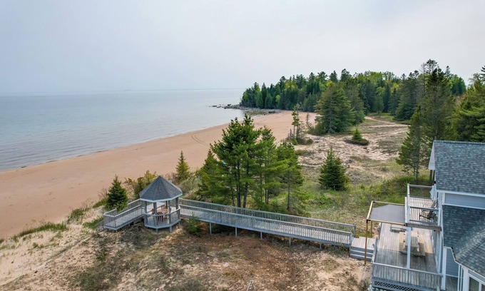 De Tour Village House | Beachfront De Tour Village Townhome w/Patio!