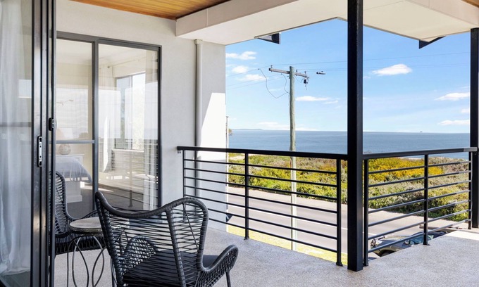 City Of Busselton House | Beachfront Escape Busselton