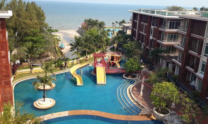 Hua Hin Apartment | Beachfront Family Penthouse Hua Hin