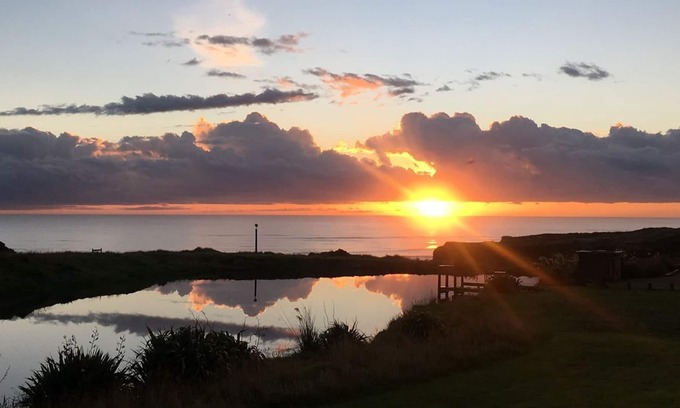 Waverley House | Beachfront Heaven at Waipipi Beach