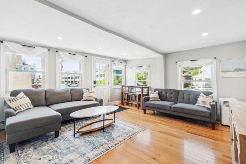 Salisbury Apartment | Beachfront Parking Salisbury Beach Retreat