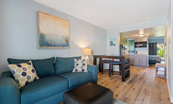 Melbourne Beach House | Beachfront Property Townhouse #2 Private Beach & pool -SLEEPS 8- 1King, 3Queens