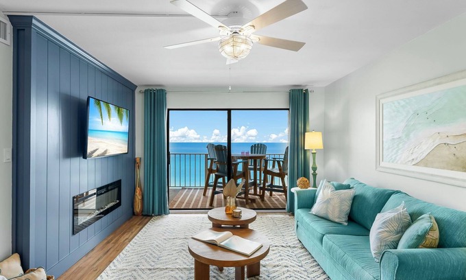 Biltmore Beach Condo | Beachfront Regency Heated Pool, Tiki Bar & Hot Tub