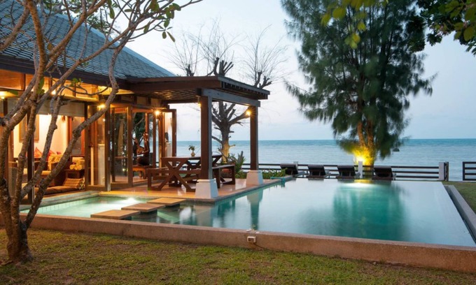 Bang Po Villa | Beachfront Villa With Private Pool & Lovely Garden, Sleeps 5 adults + 4 kids