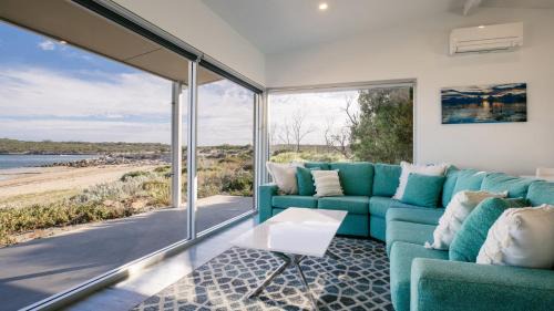Lake Wangary House | Beachside