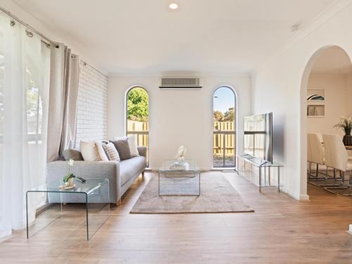 Seaford House | Beachside Escape in Seaford