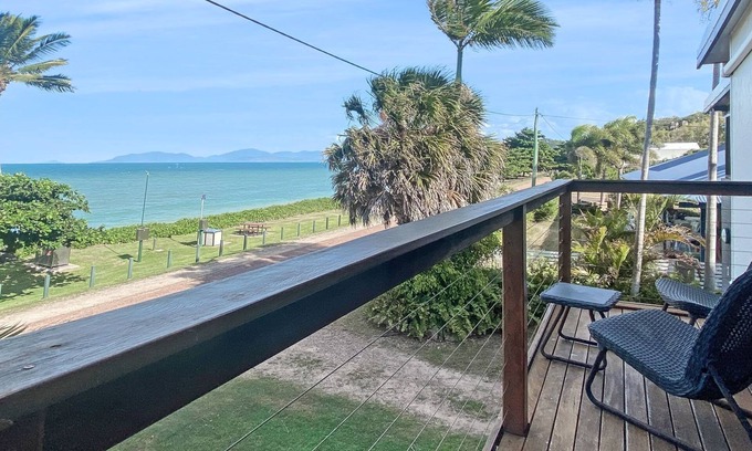 Nelly Bay Apartment | Beachside Palms Unit 1