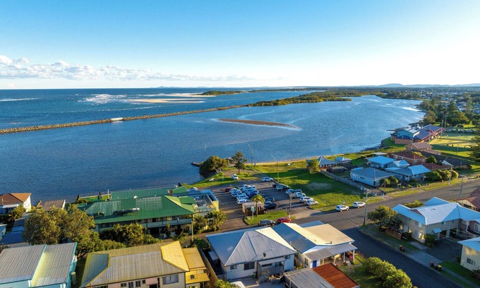 Harrington Apartment | Beachside Pet Friendly Unit 3 at Harrington