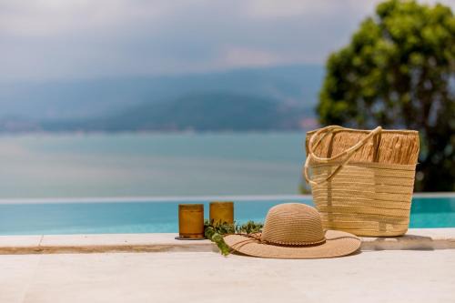 Moo 5 Villa | BEACHSIDE VILLA - VESPA - 3 BDR VILLA plus 1 BDR APARTMENT at SUNSET COVE BAY with SEA and MOUNTAIN VIEWS, 100 meters to the Swimming Beach
