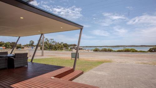Lake Wangary House | Beachview