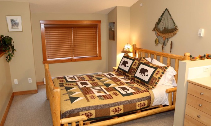 Canmore Condo | Bear Creek Crossing - Your Cabin In A Condo!