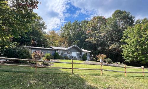 Jefferson House | Bear Creek Ridge