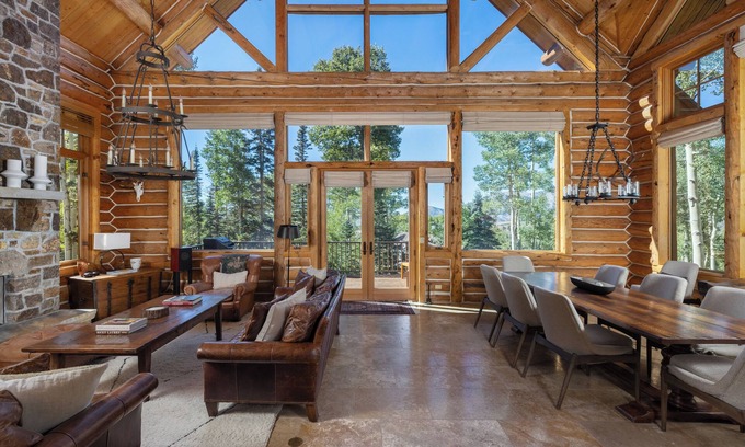 Mountain Village House | Bear Lodge, Modern log home at easy ski-in/out location!