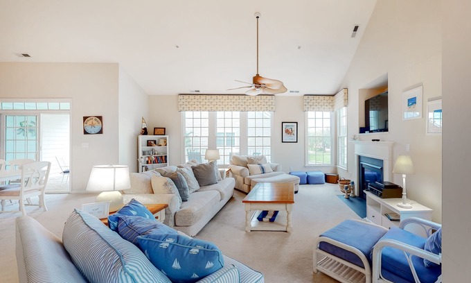 Ocean View Condo | Bear Trap Dunes 2nd floor condo w/tennis court, pool, and golf on-site