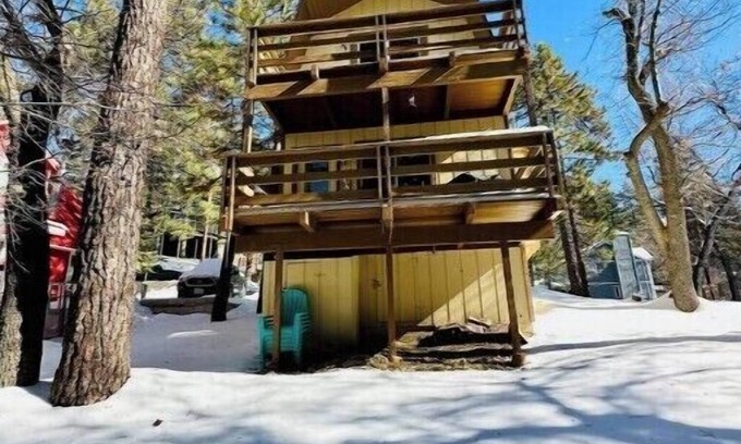 Arrowbear Lake Cabin | Bearadise Ridge Cabin