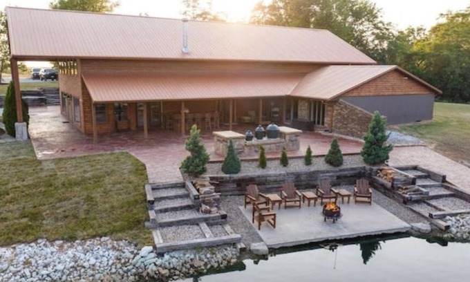 Huntsville Cabin | Bearshield Lodge
