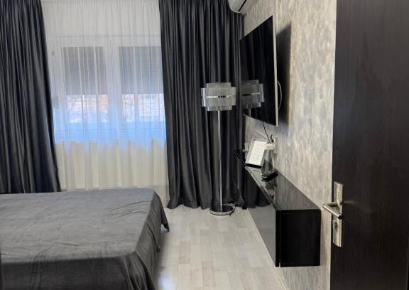Ploiesti Apartment | Beatrice