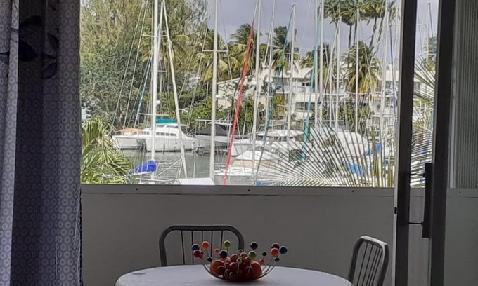 Pointe du Bout Apartment | BEAU STUDIO DUPLEX