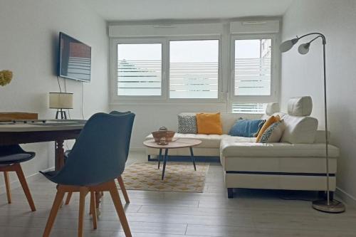 Ascq Apartment | Beau T3 à 5 min du Grand Stade avec parking gratuit