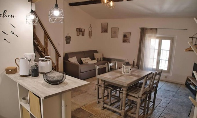 Beaucaire Apartment | Beaucaire Cocoon 4/quais/cité Médiévale/nature