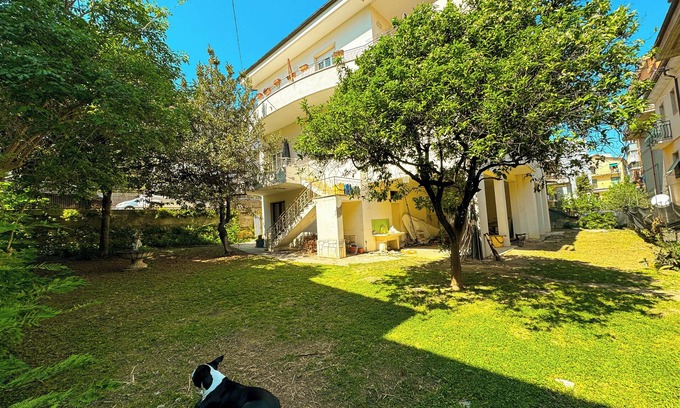 Paese Alto House | Beautiful Flower 🌸
