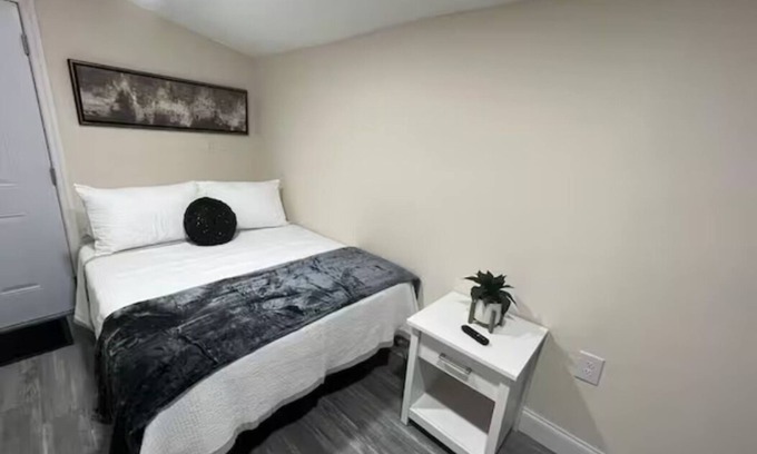 Zephyrhills West Apartment | Beautiful 1/1 Studio in Zephyrhills