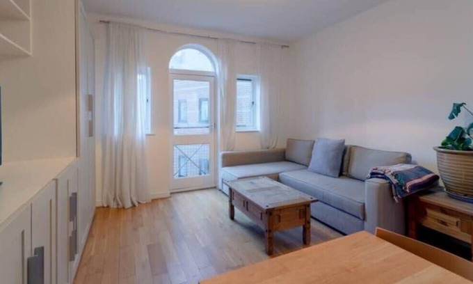 North Kensington Apartment | Beautiful 1 Bedroom Apartment in Notting Hill