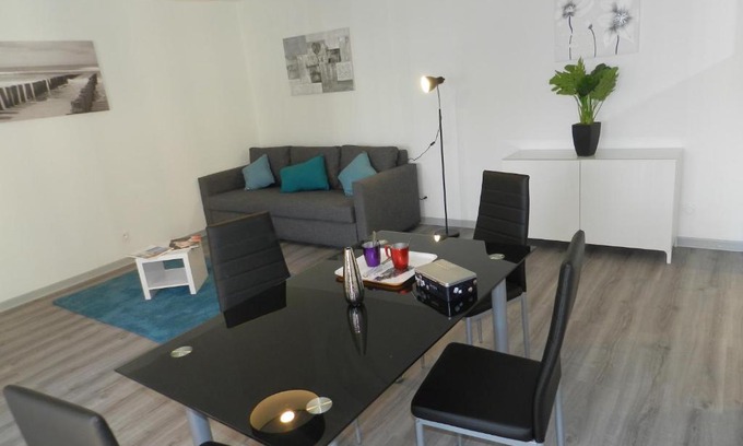 Les Baumettes Apartment | Beautiful 1 bedroom flat