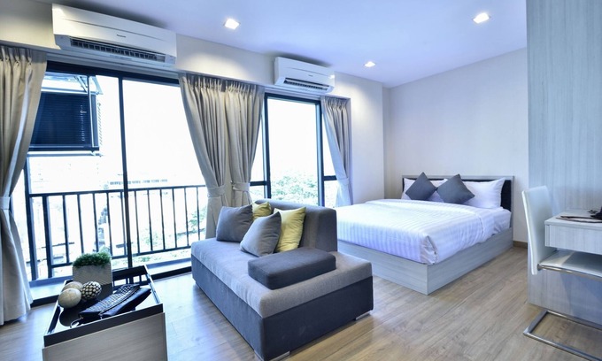 Khlong Tan Nuea Apartment | Beautiful 1 BR delux in Ekkamai soi 19
