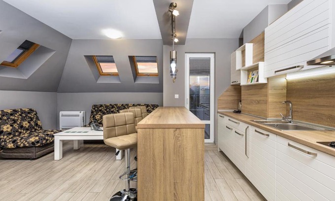 Plovdiv Apartment | Beautiful 1BD Apartment with a Parking Spot