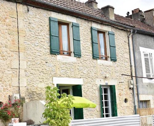 Le Bugue House | Beautiful 2-Bed Cottage in Le Bugue