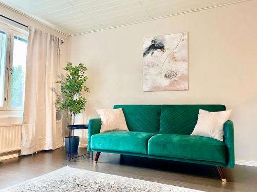 Turku Apartment | Beautiful 2 bedroom & Free parking