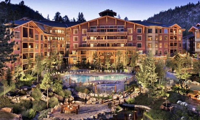 Mammoth Lakes Resort | Beautiful 2 BR/3 BATHS.TOP of the Grand Sierra Lodge!