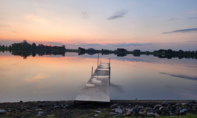 Mina House | Beautiful 2 story lake front house on Mina Lakennn