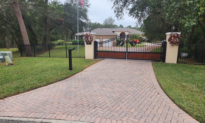 Woodland Waters House | Beautiful 2Bed,2Bath,2Car Garage Stunning Cul-de-sac property on 2 acres Estate