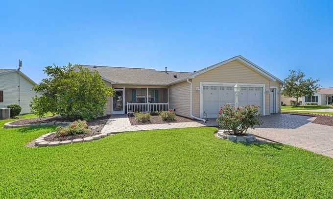 Piedmont Cottage | BEAUTIFUL 3/2 Ranch home on a CORNER LOT in the Village of Piedmont