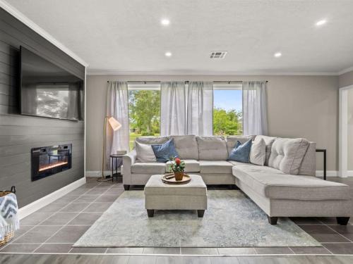 Lake Charles House | Beautiful 3 Bedroom Home