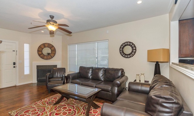 Central Scottsdale Condo | Beautiful, 3 Bedroom Scottsdale Condo