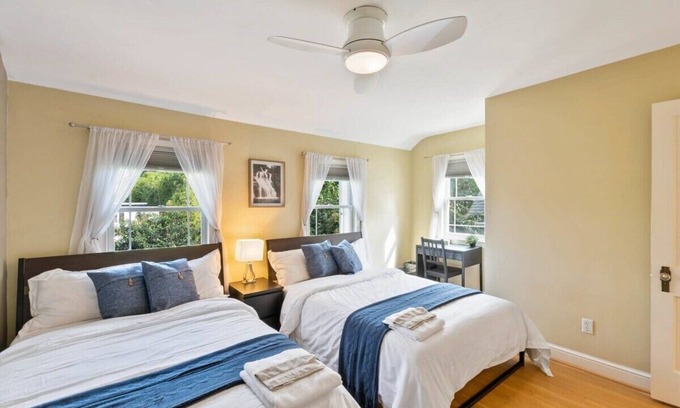 Del Ray House | Beautiful 3BR 2BA Colonial House by CozySuites