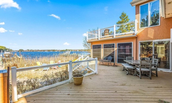 Ocean Pines Condo | Beautiful 4 Bedroom Home on the water in Berlin!