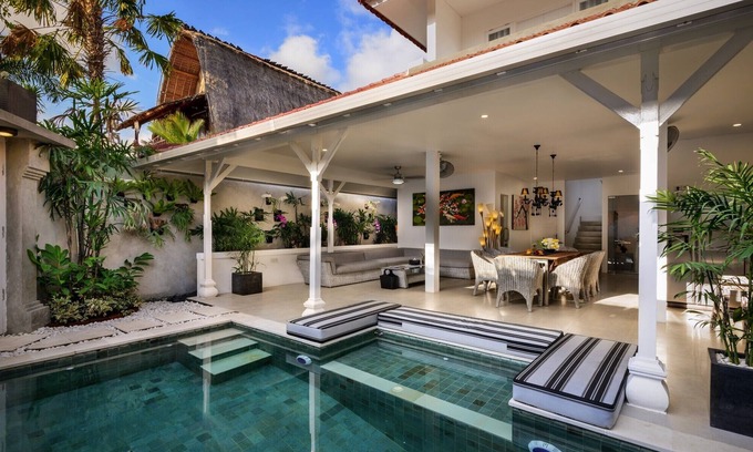 Dyanapura Villa | Beautiful 4 bedroom villa in the main Seminyak