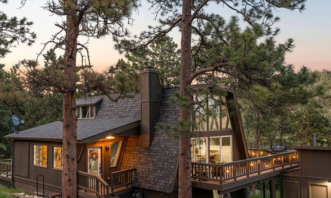 Morrison Cabin | Beautiful A-Frame near Hiking/Red Rocks/Evergreen