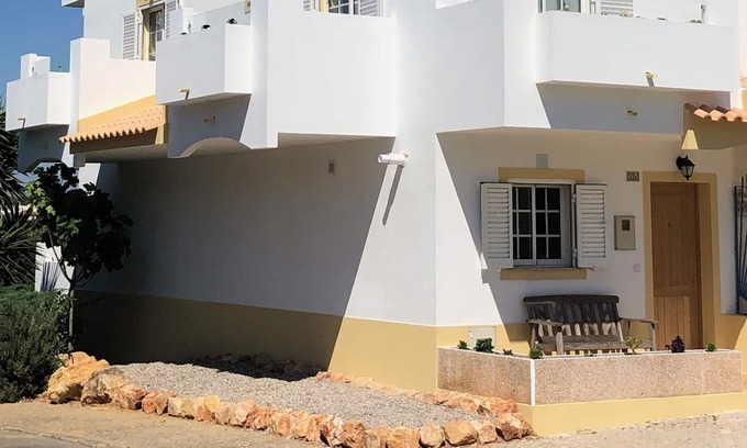 Alagoas House | Beautiful Air Conditioned 3 Bedroom Villa
