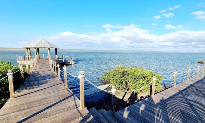 Port Isabel House | Beautiful And Cozy Bayfront Getaway at Port Isabel