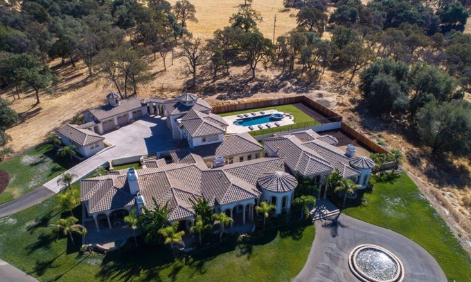 El Dorado Hills House | Beautiful and private estate . With breathtaking views.